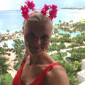 Meet your Posher, Briana